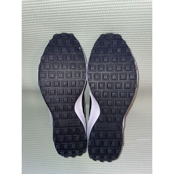 Nike Waffle Debut Sneakers Men’s Size 10.5 White/Phantom/Summit White FJ4195-100 - Picture 7 of 10